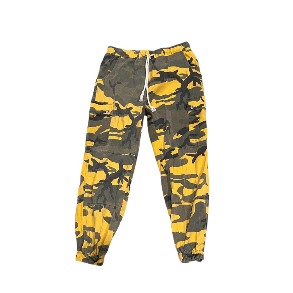 Camo cargo pants